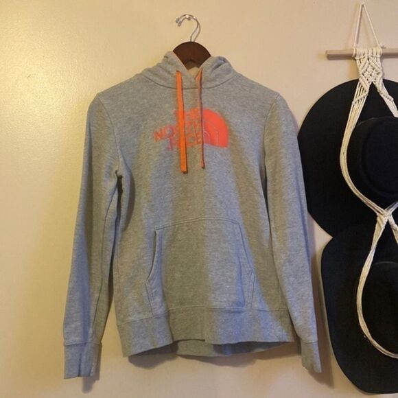 The North Face Women's Gray Hoodie‎ with Orange Logo Casual Outdoor Sweatshirt M - Picture 1 of 3